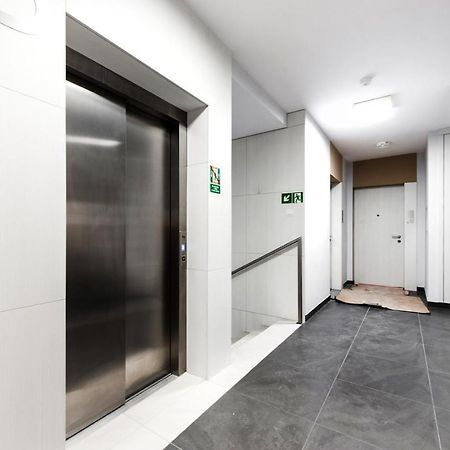 Ferienwohnung Project Comfort Apartament Dywizjonu 303 175/8 Warszawa Exterior foto